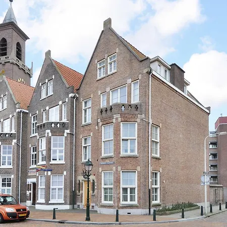 Ambassade Arena 3* Den Haag
